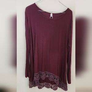 Long sleeve top lace edge